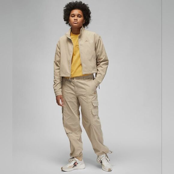 Jordan Paris Collective Twill Crop Jacket 'Strong Woman' XS Kakhi Tan DV1381-250 - Picture 15 of 16